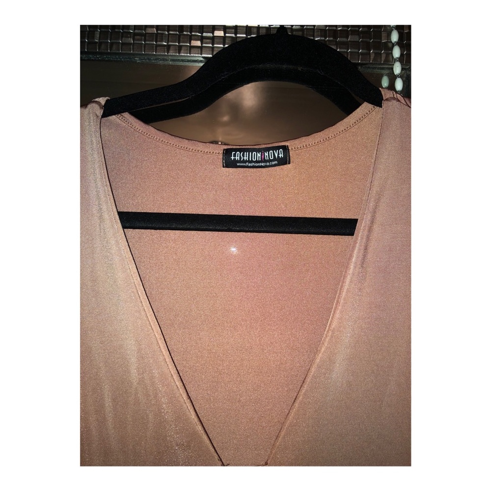 NEW- BLUSH MIDI DRESS - Picture 5 of 6